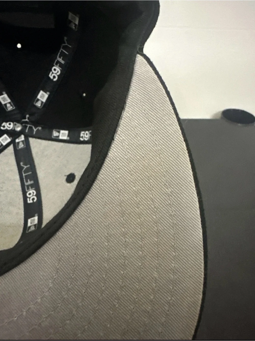 New Era Black Raiders Fitted 59FIFTY Youth 6 7/8 Hat
